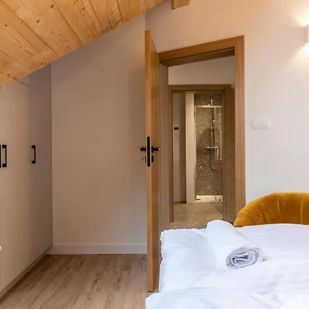 Panorama Czorsztyn 2 Grupagorc * Kluszkowce
